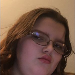 Meet your Posher, Kaitlyn